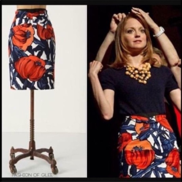 Anthropologie Dresses & Skirts - Anthropologie Fantastic Fields poppy print pencil skirt size 8 EUC seen on Glee